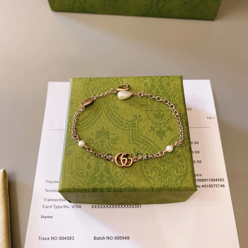 Affordable Gucci Bracelets 243350