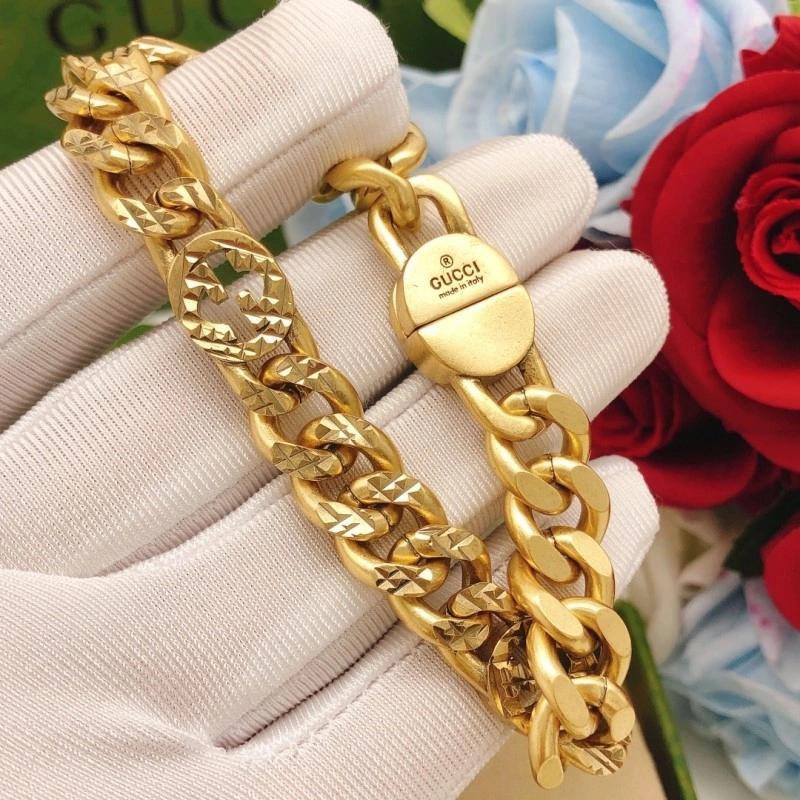 Gucci Bracelets Sleek 243351