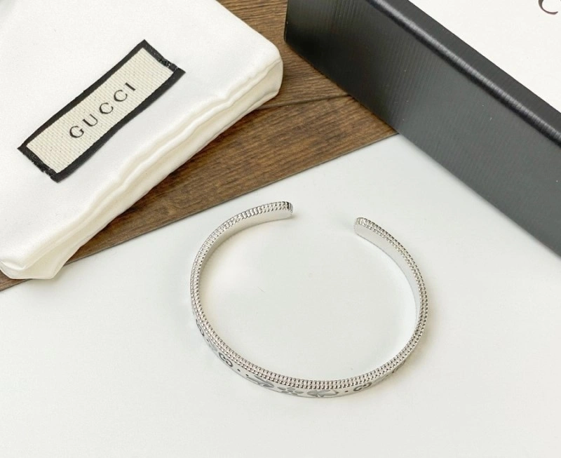 Durable Gucci Bracelets 243331