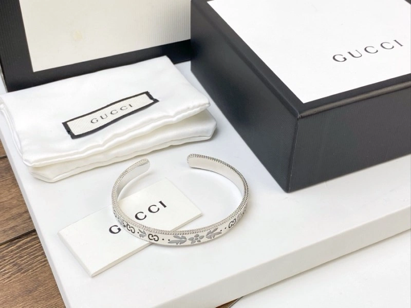 Durable Gucci Bracelets 243331
