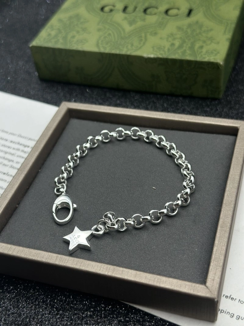 Tailored Gucci Bracelets 243304