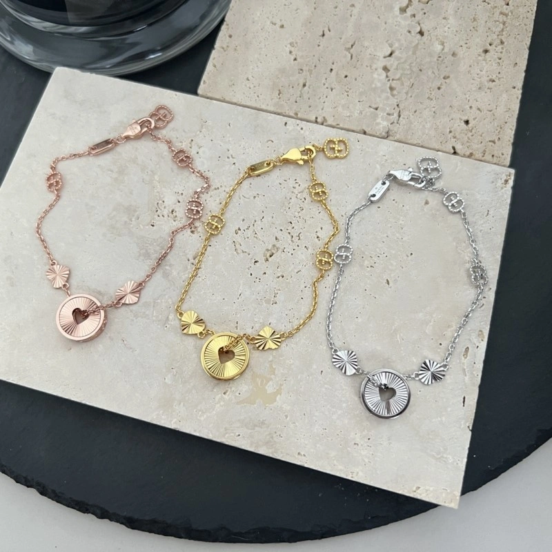 Gucci Bracelets Stylish 243318