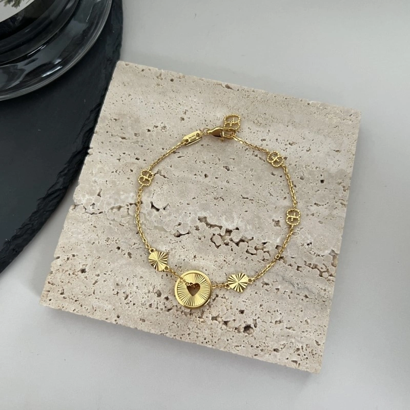 Gucci Bracelets Stylish 243318