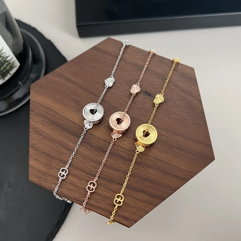Gucci Bracelets Stylish 243318