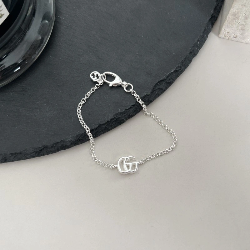 Comfortable Gucci Bracelets 243321