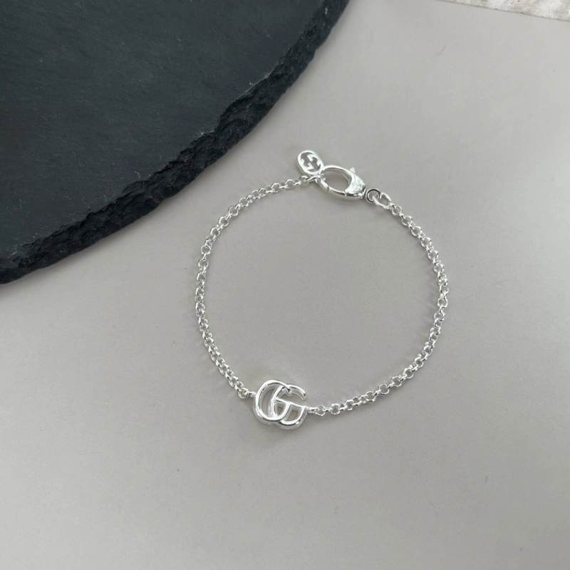 Comfortable Gucci Bracelets 243321