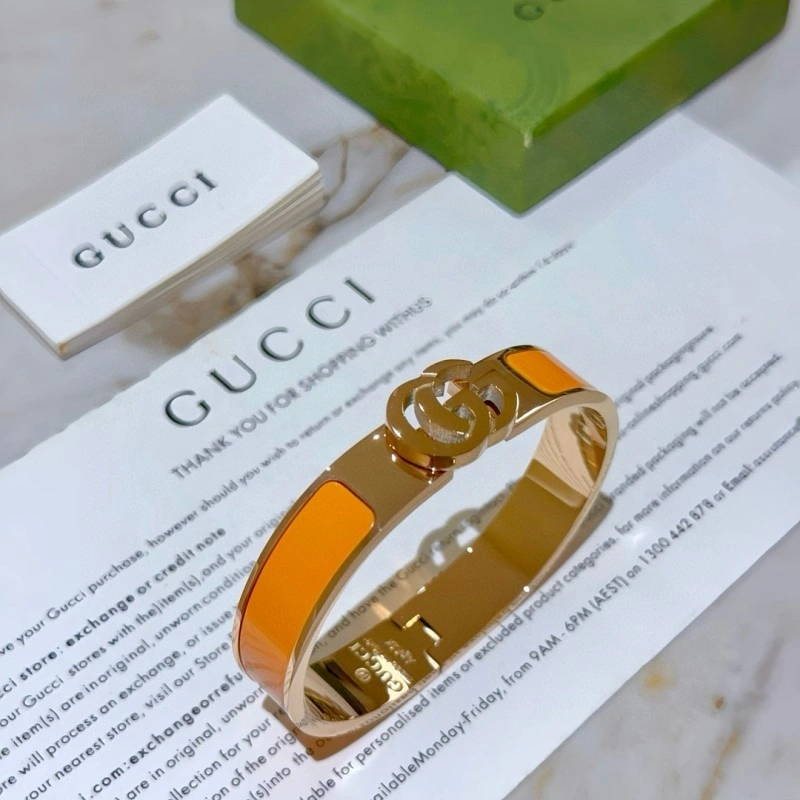 Resilient Gucci Bracelets 243297