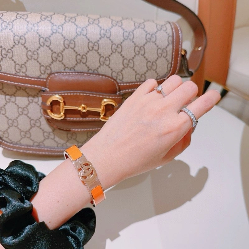 Resilient Gucci Bracelets 243297