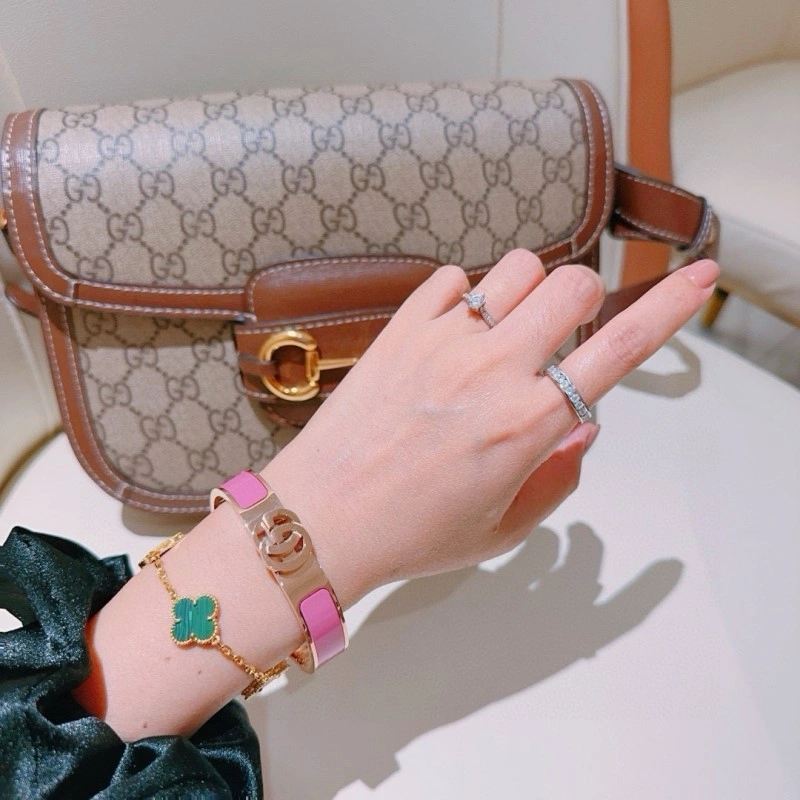 ZeroBulk Gucci Bracelets 243293