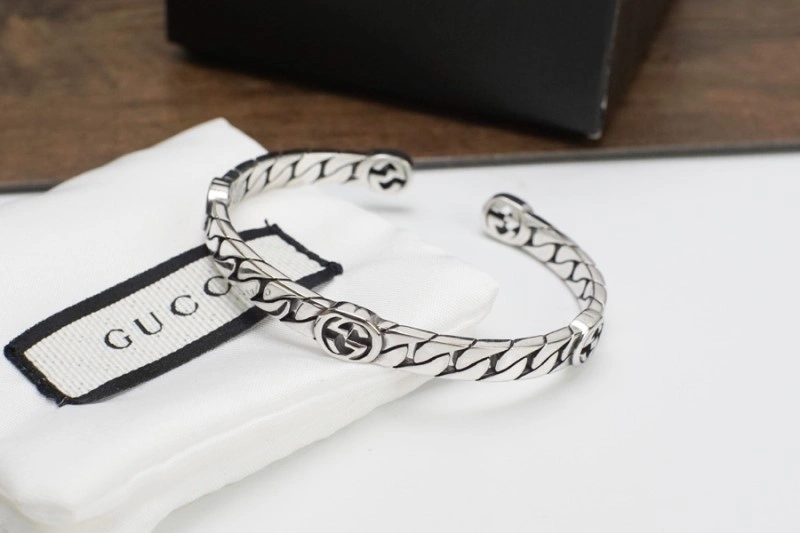 Breathable Gucci Bracelets 243295