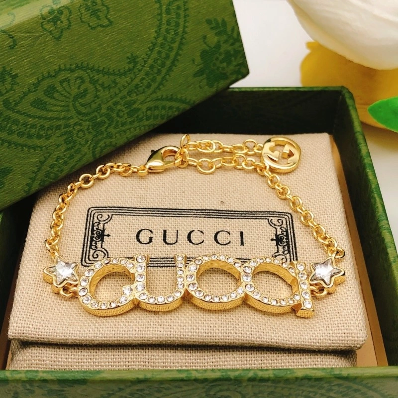 Chic Gucci Bracelets 243267