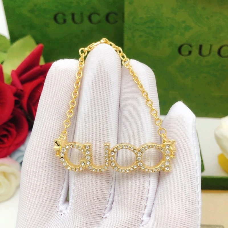 Chic Gucci Bracelets 243267