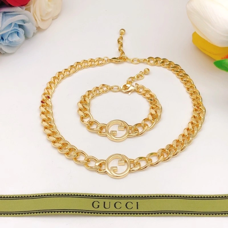 Bold Gucci Bracelets 243265