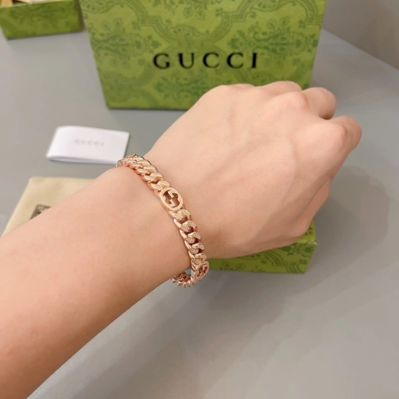 Breathable Gucci Bracelets 243277