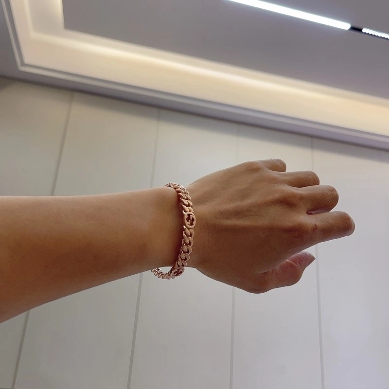 Breathable Gucci Bracelets 243277