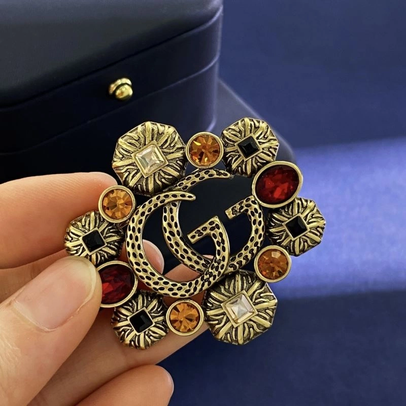 Gucci Brooches Lightweight 246616