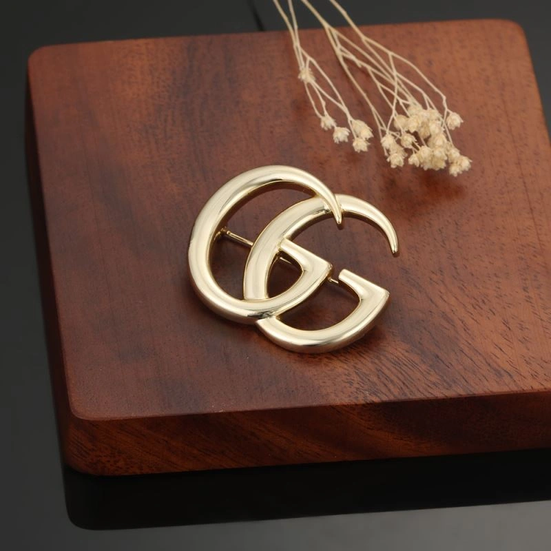 Thermal Gucci Brooches 246615