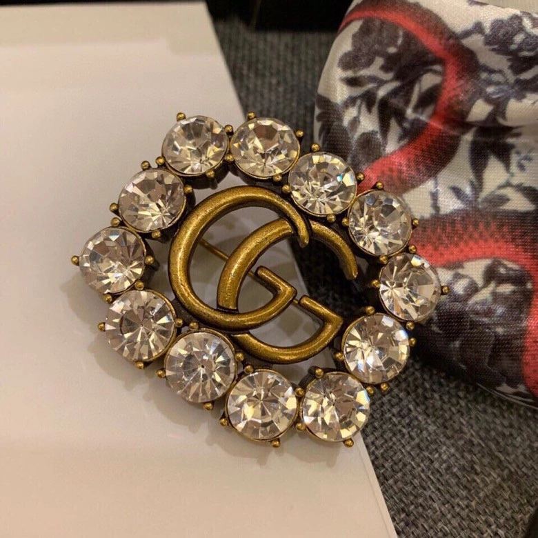 Unique Gucci Brooches 245147