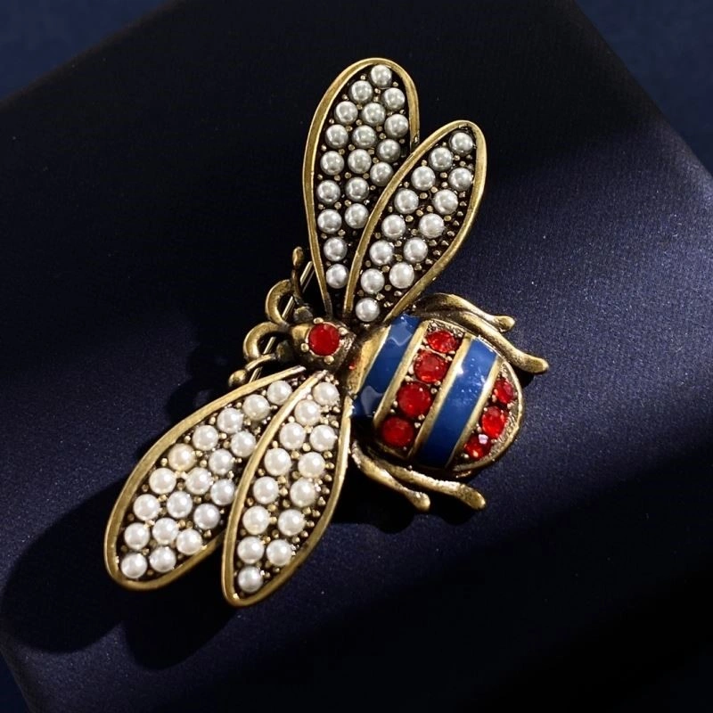 SmoothTexture Gucci Brooches 244346