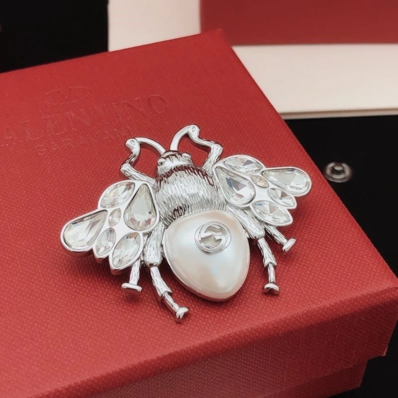 Gucci Brooches Breathable 244087
