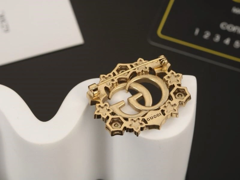 Gucci Brooches GoAnywhere 244088