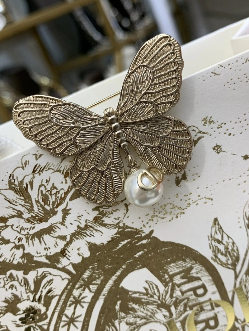 Gucci Brooches TechFriendly 243731