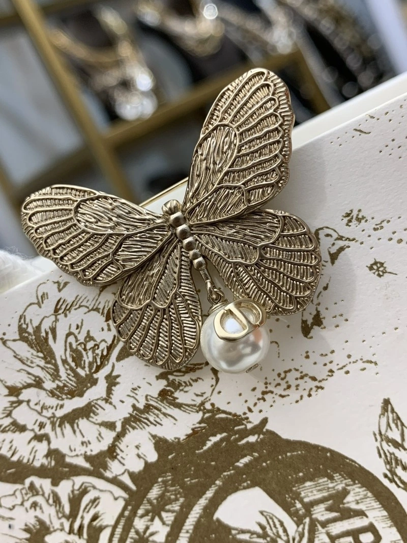 Gucci Brooches TechFriendly 243731