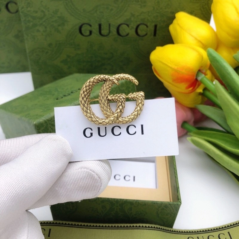 Gucci Brooches OdorResistant 243250