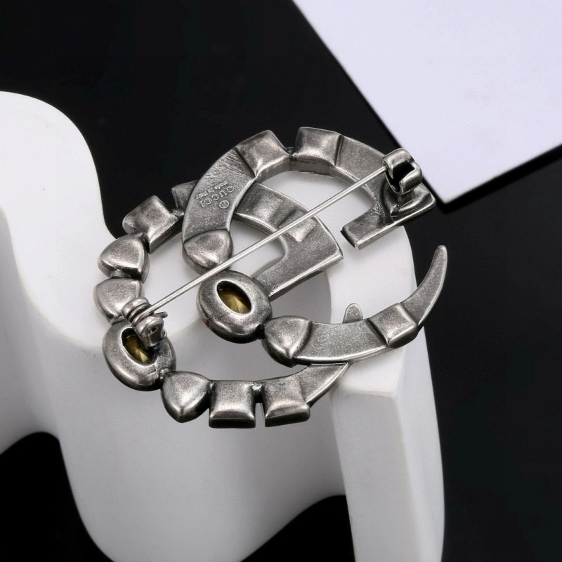 ZeroBulk Gucci Brooches 243255