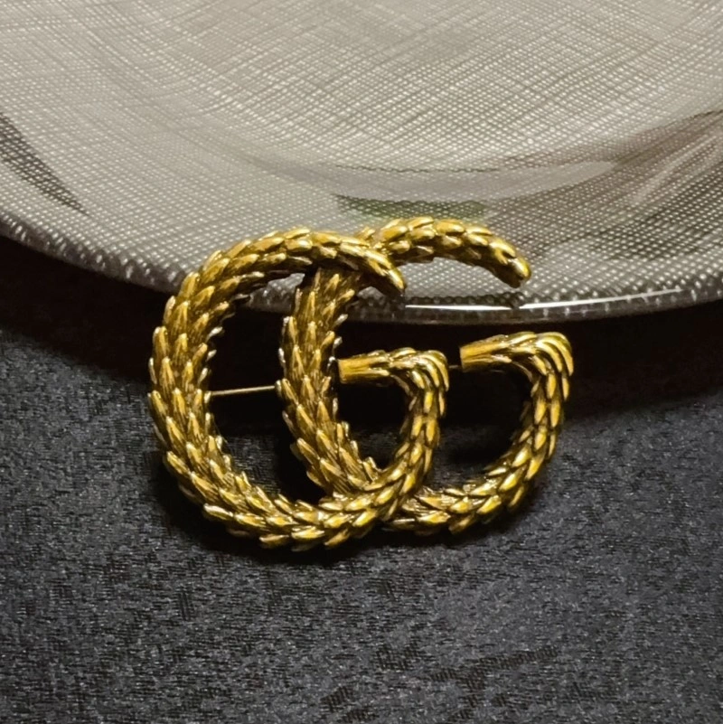 Gucci Brooches UrbanChic 243248