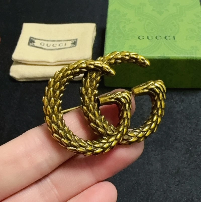 Gucci Brooches UrbanChic 243248