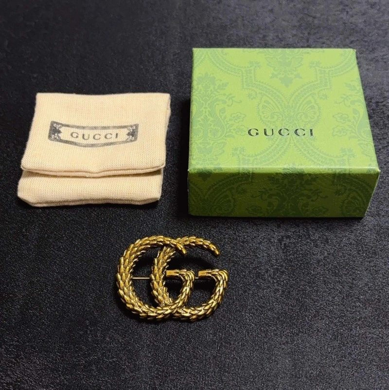 Gucci Brooches UrbanChic 243248