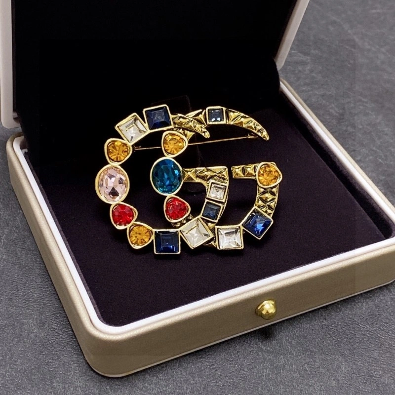 FlexibleFit Gucci Brooches 243245
