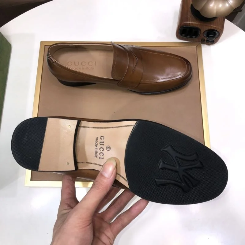 Gucci Business Shoes HighQuality 24235