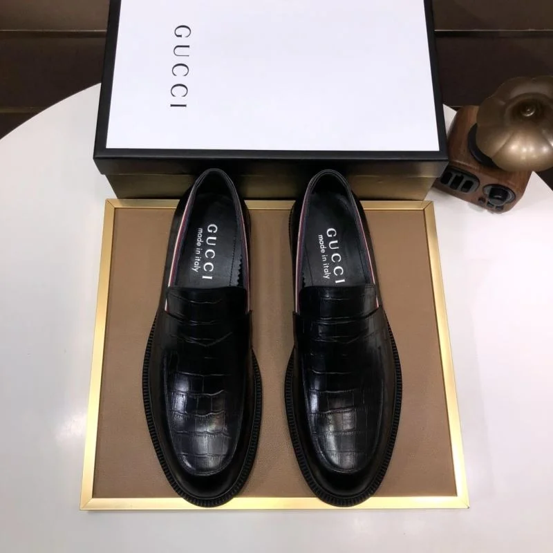 Gucci Business Shoes Tailored 24226