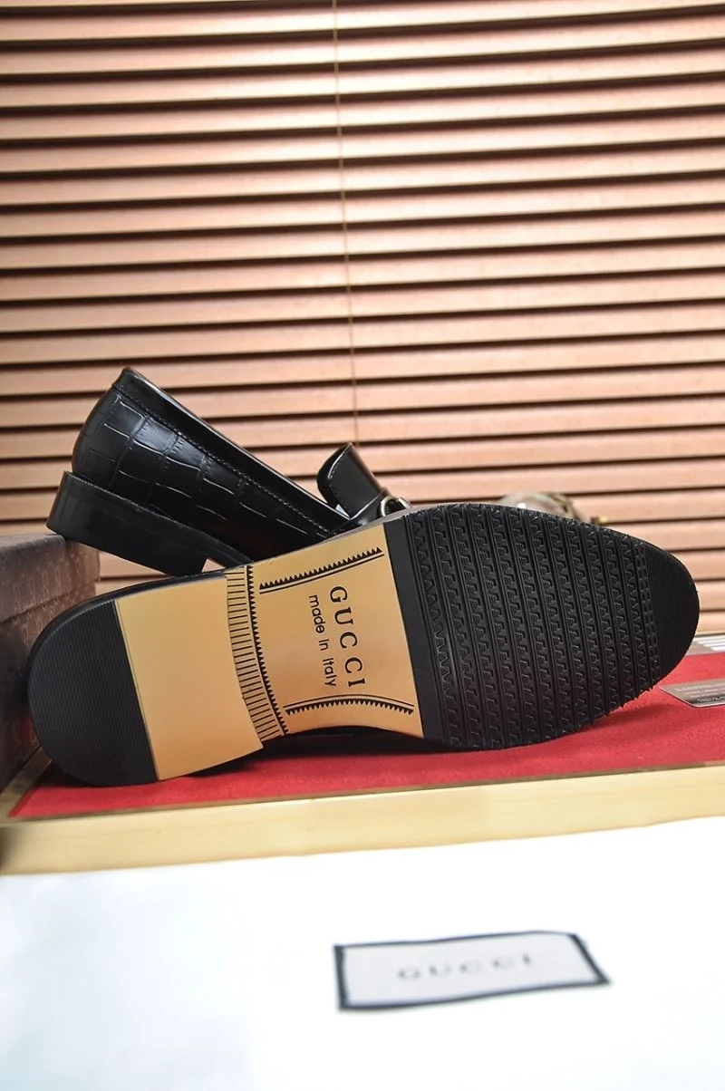 Sporty Gucci Business Shoes 25853