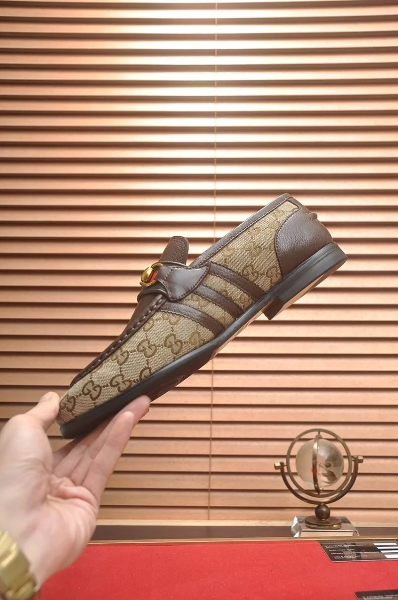 Gucci Business Shoes EyeCatching 25830