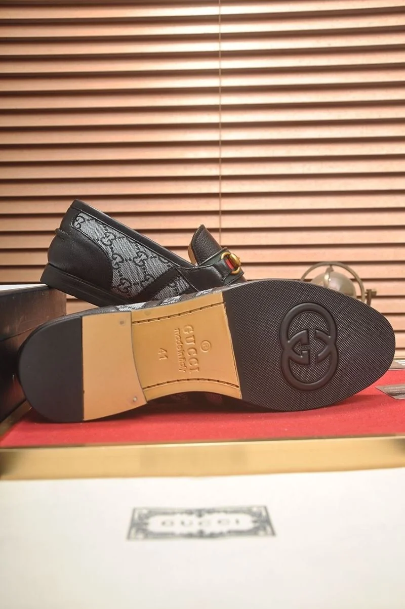 Functional Gucci Business Shoes 25933