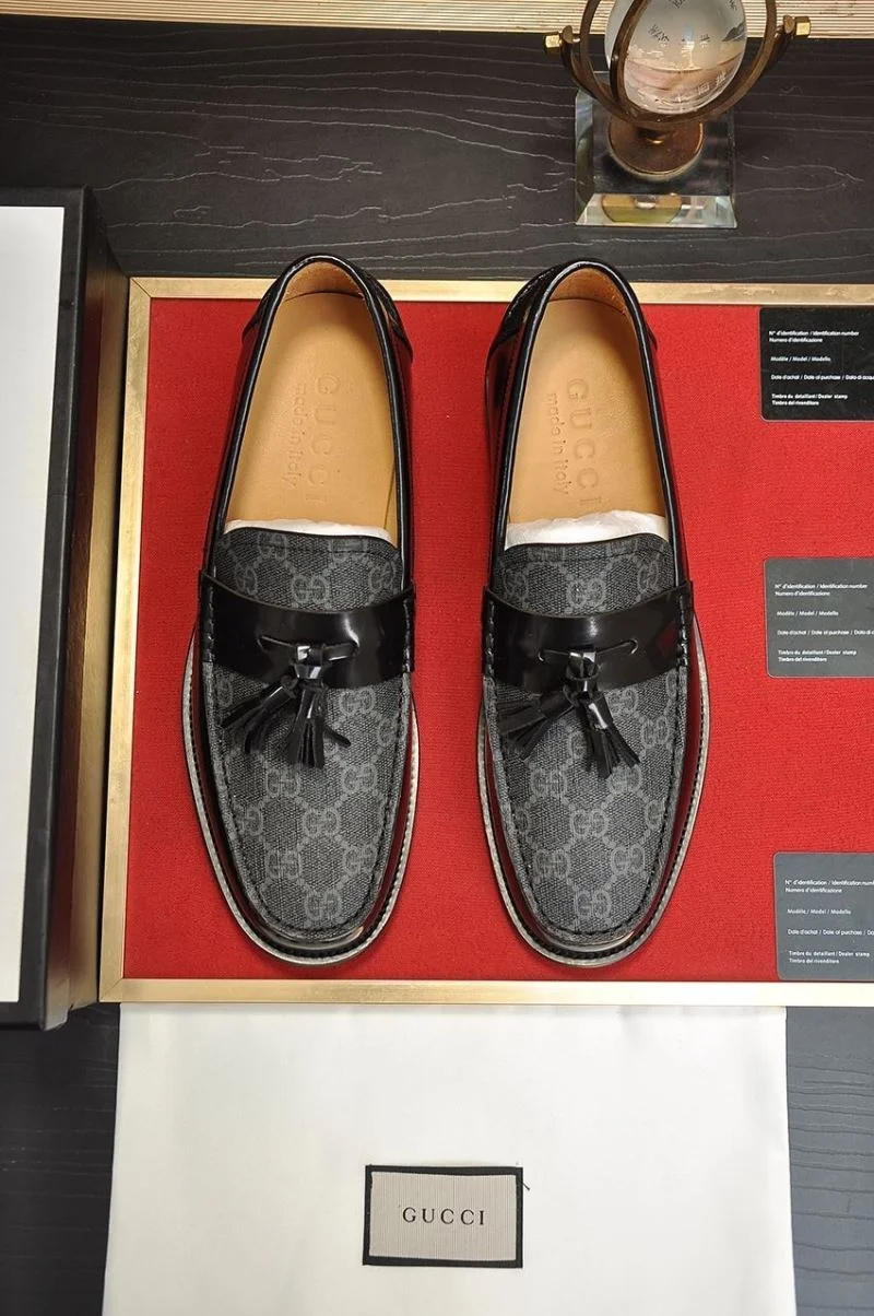 Gucci Business Shoes SoftTouch 25811