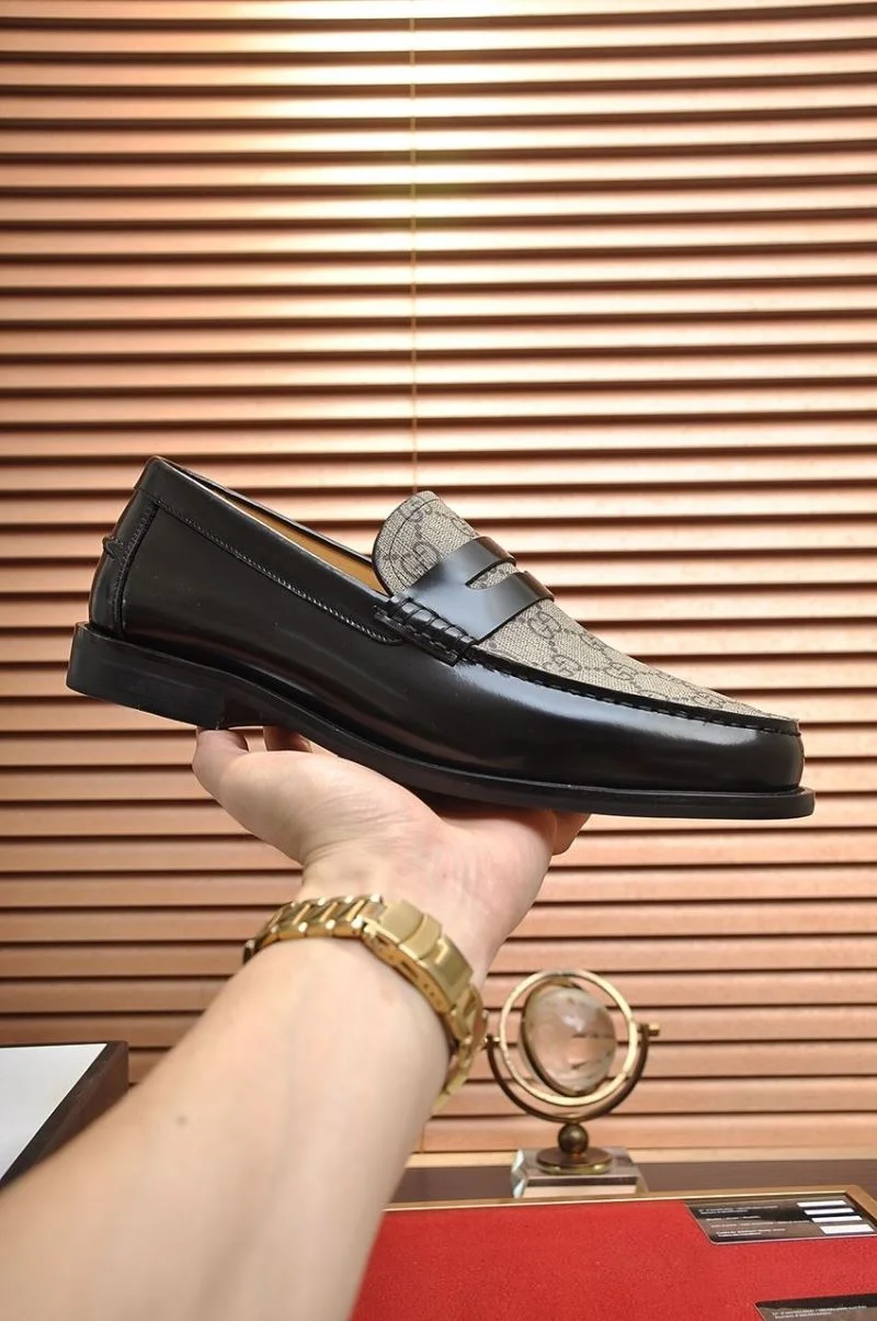 Unisex Gucci Business Shoes 25916