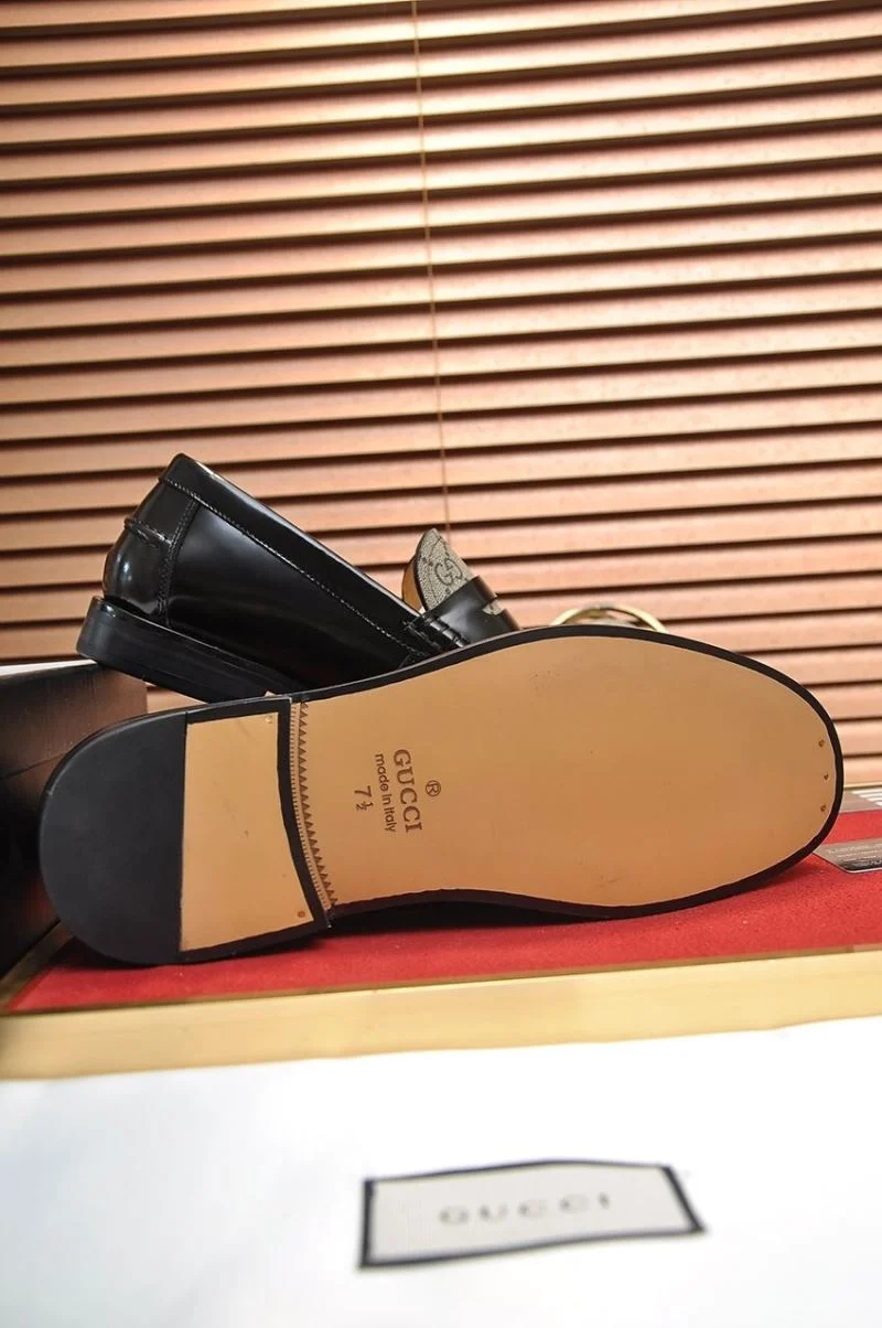 Unisex Gucci Business Shoes 25916