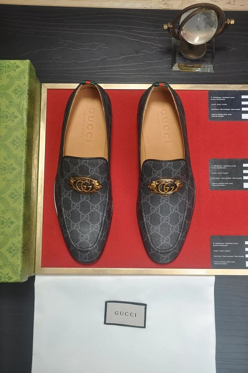 EyeCatching Gucci Business Shoes 25762