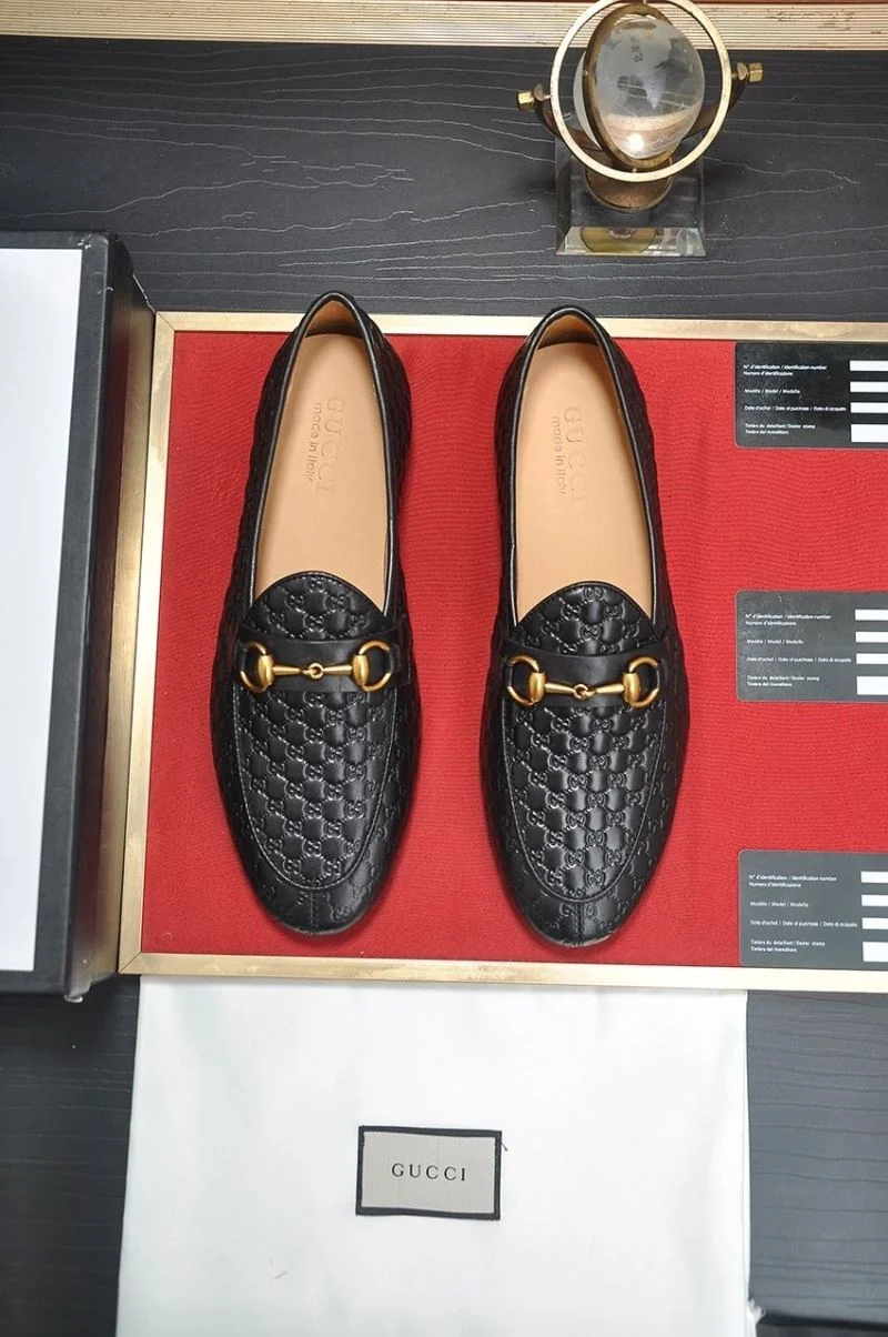 Gucci Business Shoes Neat 25755