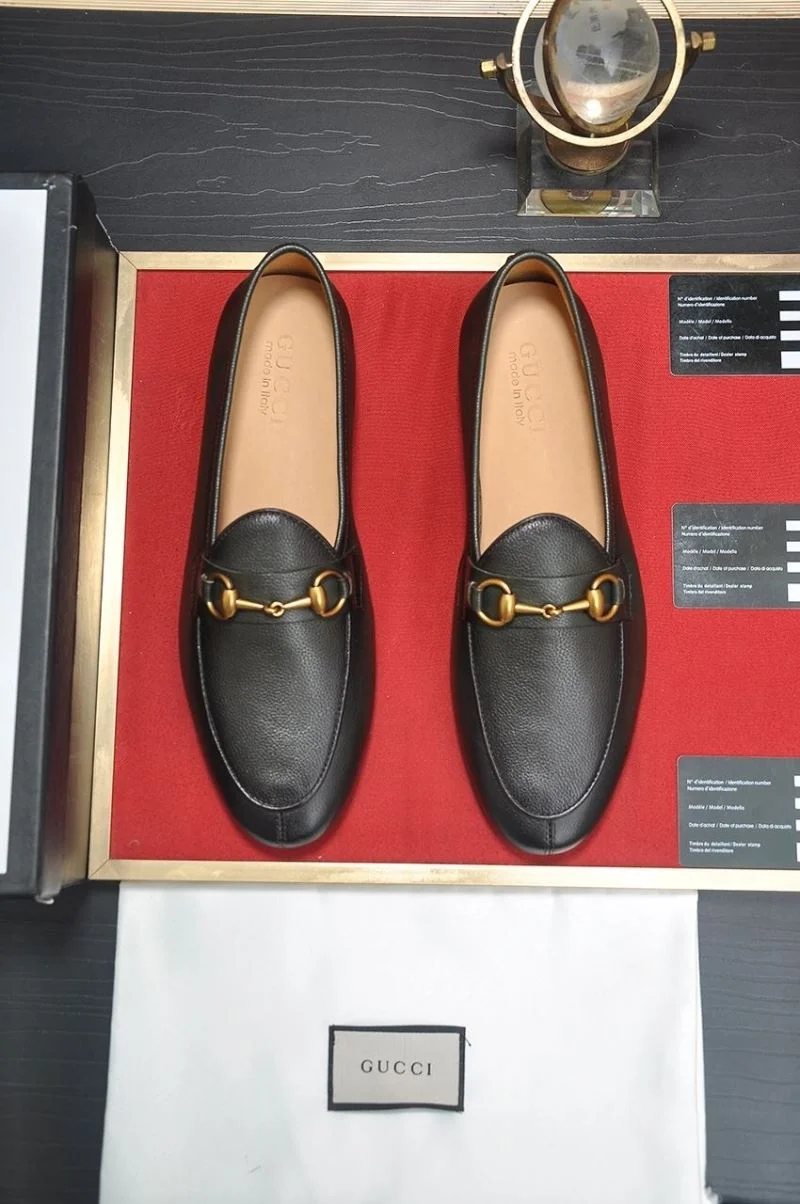 Resilient Gucci Business Shoes 25750