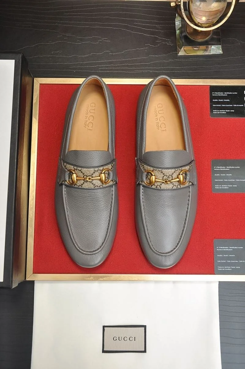 Gucci Business Shoes Bright 25746
