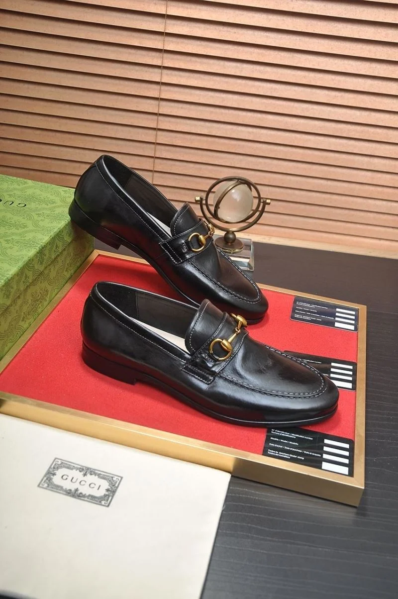 Gucci Business Shoes Bold 25678