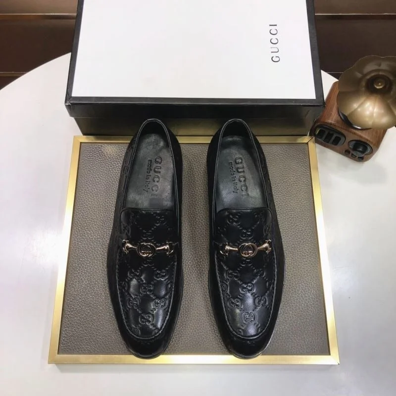 Gucci Business Shoes EasyMatch 25670