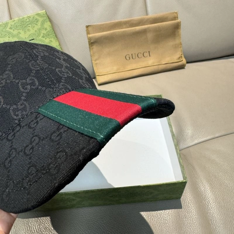 Gucci Caps Effortless 261403