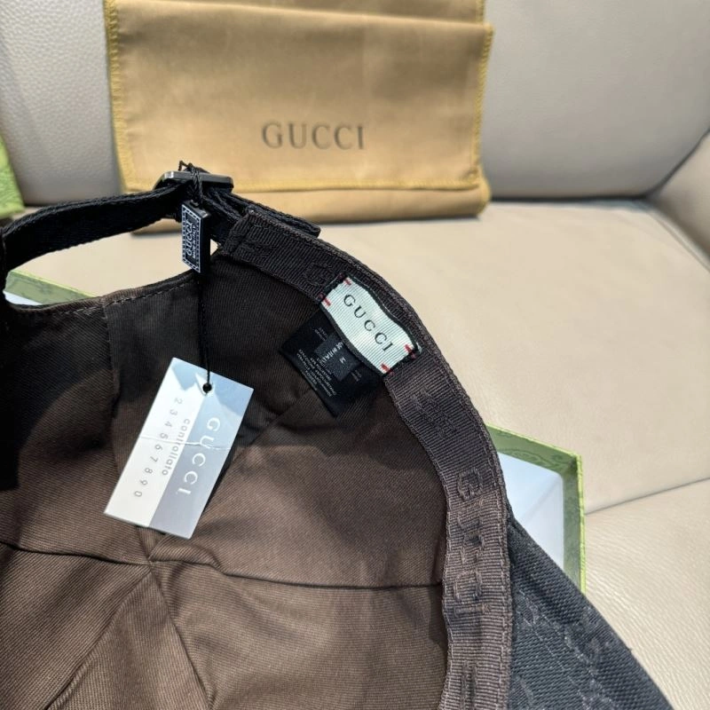 Gucci Caps Effortless 261403