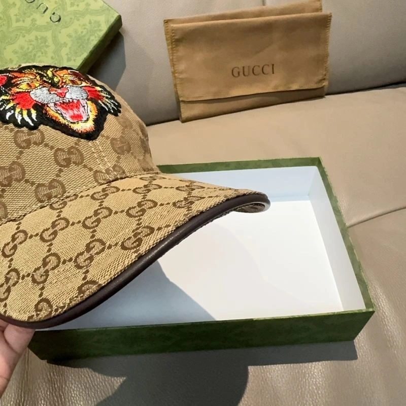 WaterResistant Gucci Caps 261397